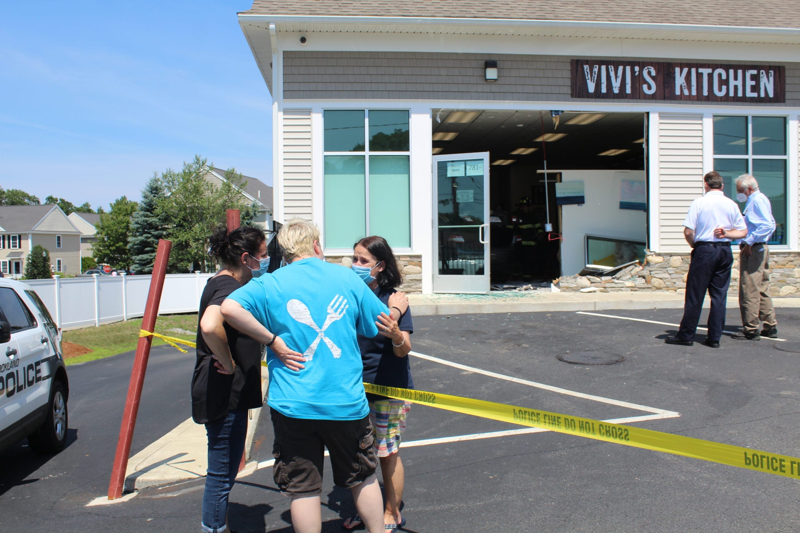 Rockland No Injuries after Car Crashes into Vivi’s Kitchen WATD 95.9 FM